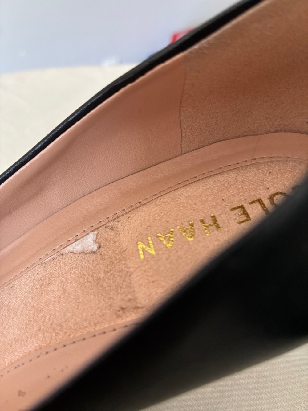 Cole Haan Black Leather Pumps Size 5B - Picture 8 of 8